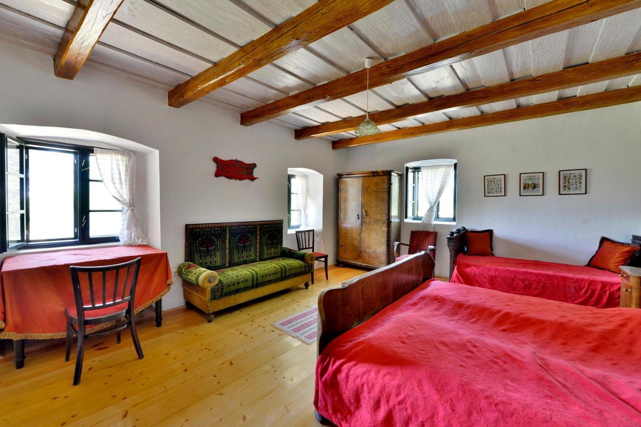 Lelle Vineyard Cottages Balatonlelle Exterior photo